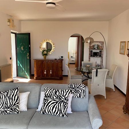 Willa Casa Pineta Diano Marina Zewnętrze zdjęcie